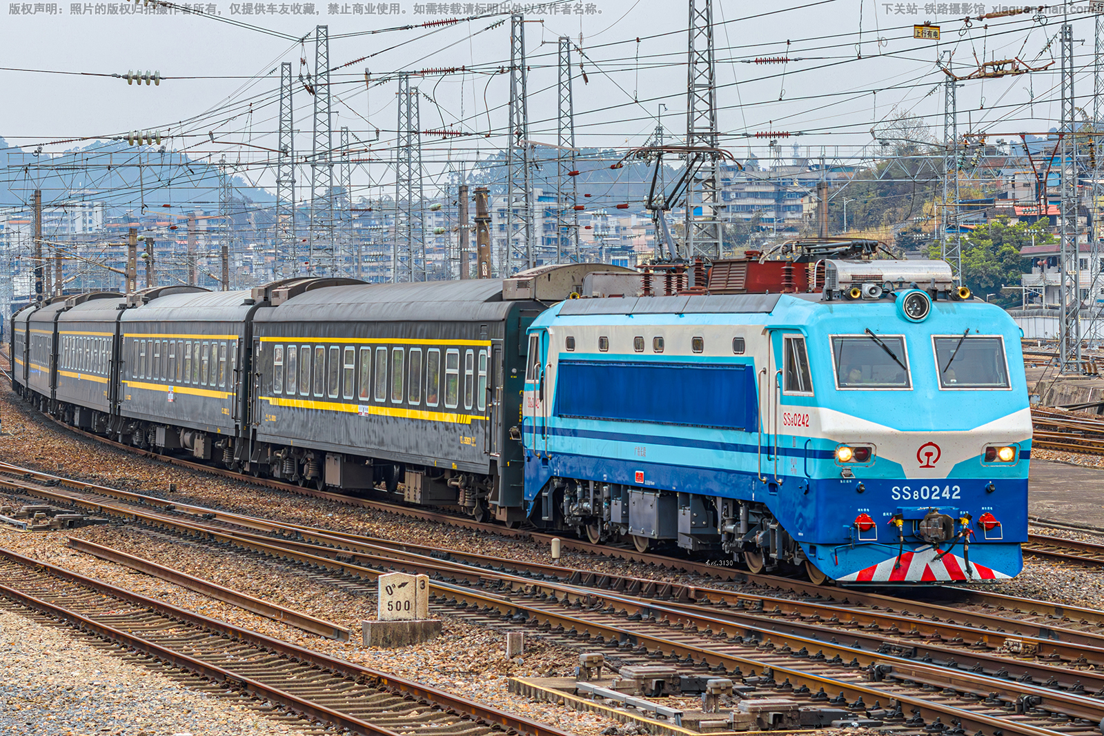 ��ɽ8-0242 SS8-0242 ��������