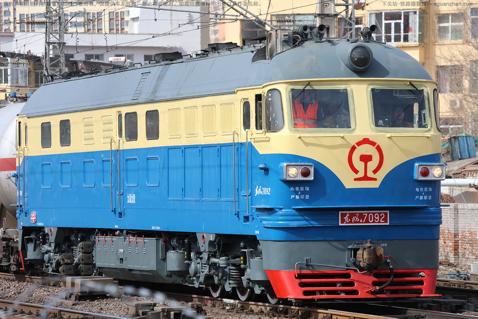 ����4-7092 DF4-7092 ̫��̫��