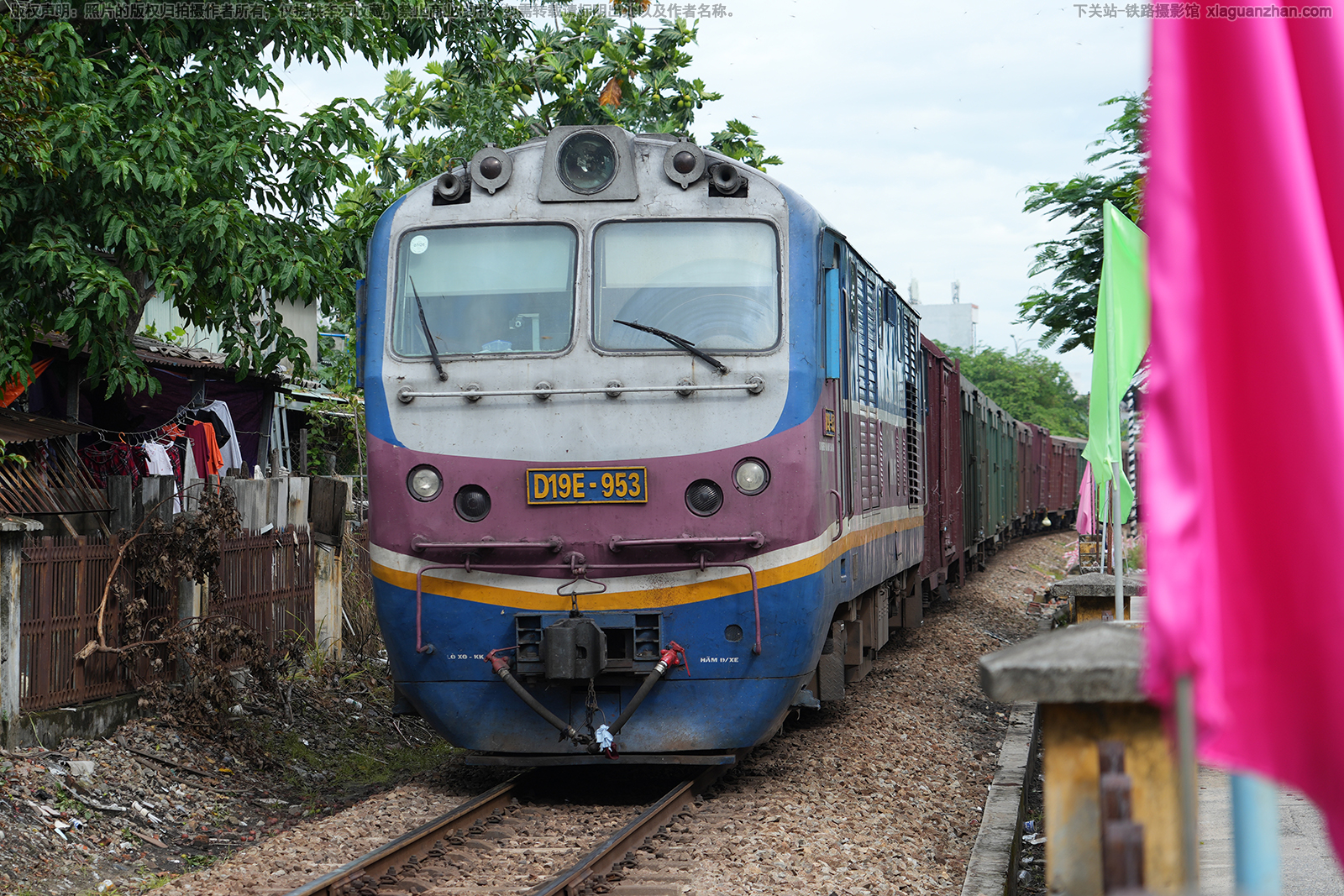 D19E-953 Խ����·