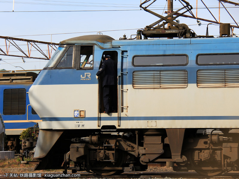 EF66-100番台